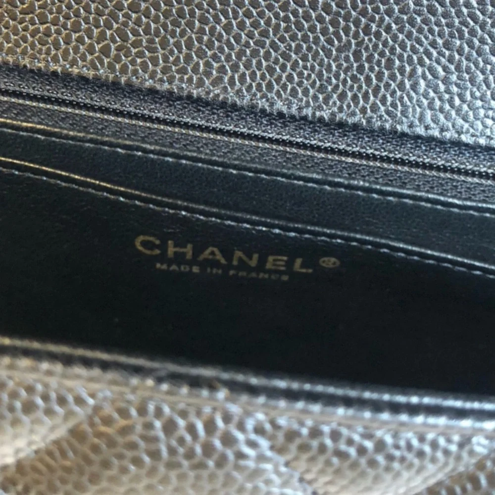 πβ¨ BEAUTIFUL β¨π XL CHANEL CAVIAR SINGLE FLAP GOLD HARDWARE JUMBO - Picture 11 of 16